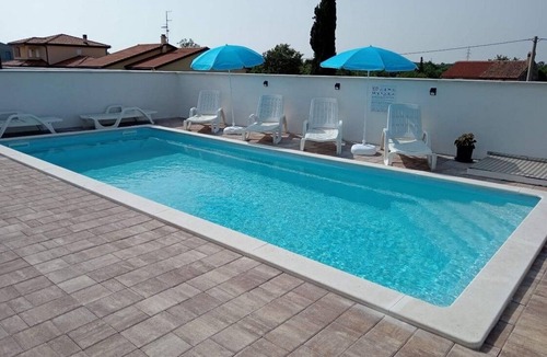 Murine Apartment | Two bedroom apartment with a swimming pool Murine (Umag) (A-27509-a)