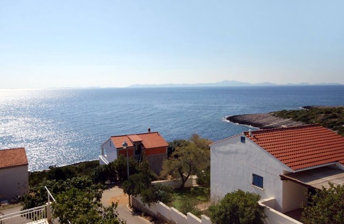Zavalatica Apartment | Two bedroom apartment with terrace and sea view Zavalatica, Korčula (A-9280-b)