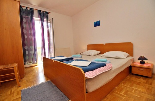 Silo Apartment | Two-bedroom Apartment with Balcony and Sea View