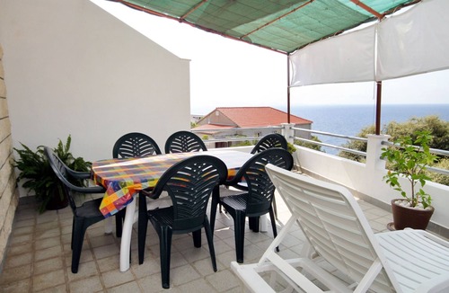 Zavalatica Apartment | Two bedroom apartment with terrace and sea view Zavalatica, Korčula (A-4420-b)