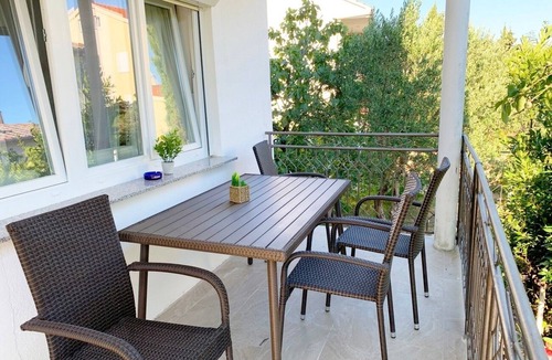Krk Apartment | Two bedroom apartment with balcony Krk (A-22395-a)