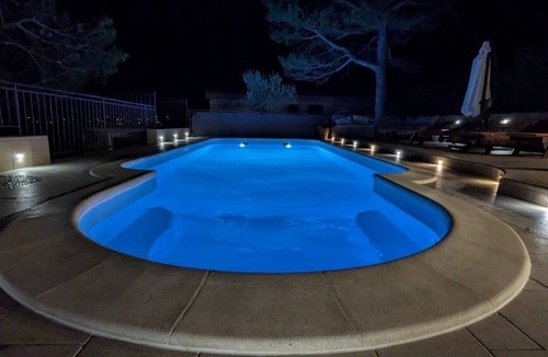 Pag Apartment | Two bedroom apartment with a swimming pool Pag (A-6384-a)