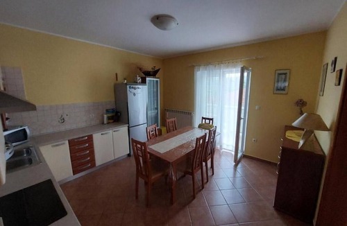 Supetarska Draga Apartment | Two bedroom apartment with balcony Supetarska Draga - Donja, Rab (A-20773-a)