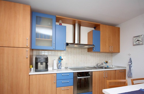 Rab Apartment | Two bedroom apartment with terrace and sea view Barbat, Rab (A-5068-a)