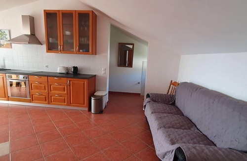Banjol Apartment | Two bedroom apartment with terrace and sea view Rab (A-14792-a)