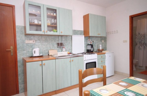 Island Dugi Otok Apartment | Two bedroom apartment with terrace and sea view Sali, Dugi otok (A-8152-a)