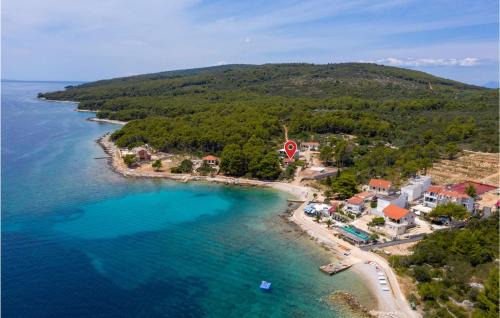 Sucuraj House | Two-Bedroom Holiday Home In Sucuraj