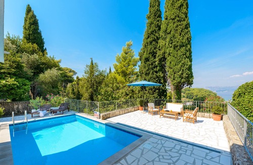 Cavtat Villa | Unique 2 Bedroom Villa with Private Pool