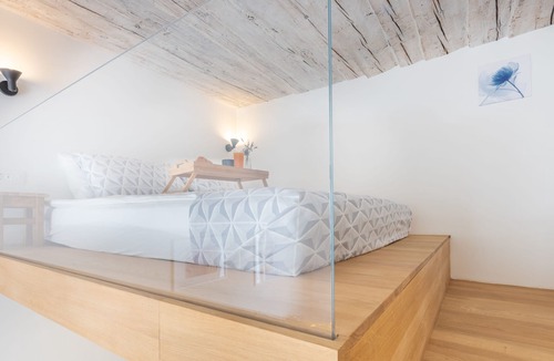 Ljubljana Old Town Apartment | 🥇Unique apartment historic center high ceiling