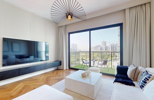 Dubai Apartment | Upgraded Aesthetic 2 Bed l near Dubai Hills Mall