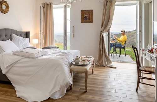 Kojsko House | Upscale winecountry B&B