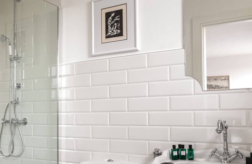 Kojsko House | Upscale winecountry B&B