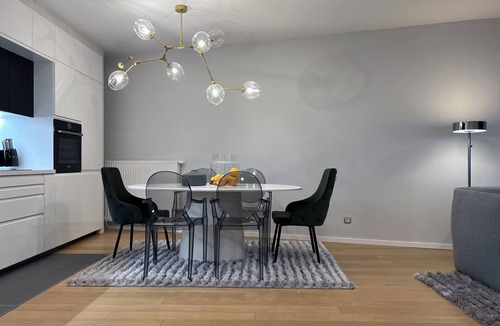 Bezigrad District Apartment | Urban Living 2-bedroom Apartment with Underground Parking