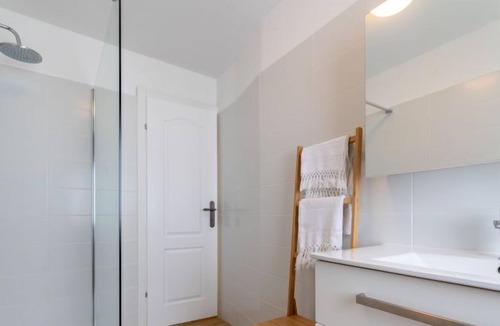 Omisalj House | Vacation home Adria in Krk/Omišalj - 5 persons, 2 bedrooms