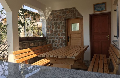 Cesarica House | Vacation home Grgic by Interhome