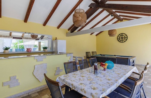 Jursici House | Vacation home Happy by Interhome