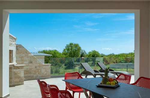 Krnica House | Vacation home Lumi by Interhome