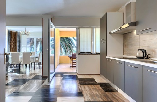 Liznjan House | Vacation home Sonja by Interhome