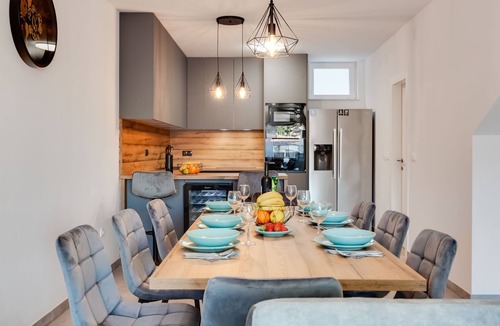 Zaton House | Vacation home Tica by Interhome