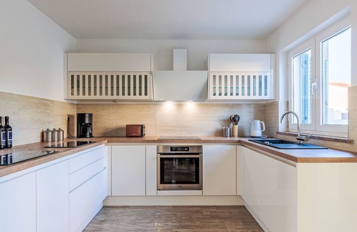 Zaton House | Victoria by Interhome
