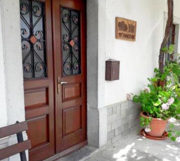 Matavun Apartment | Vida's Country House - Coast - Škocjan caves - Free Parking