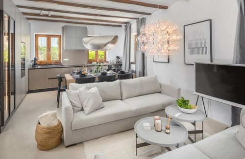 Cabrunici Villa | Vila Aurelia by Villas Guide