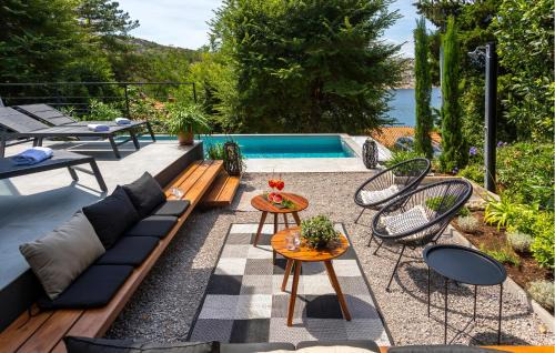 Bakarac House | Vila Luna