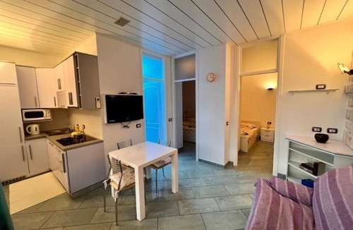 Sumartin Apartment | Vila Vera Seafront Superior Apartment for 4 Guests