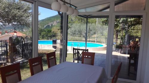 Koper Apartment | VILLA ČEH