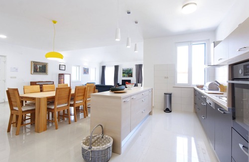 Tucepi Villa | Villa Župa - Three Bedroom Villa, Sleeps 6