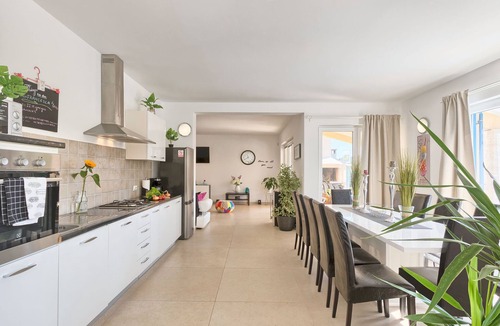 Muzini House | Villa 1520 by Interhome