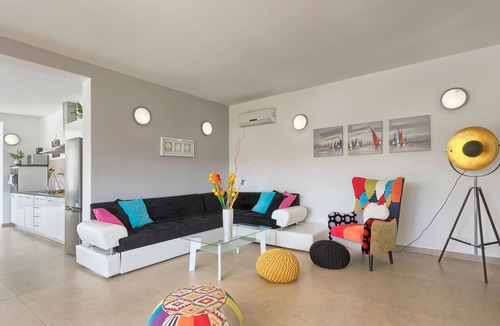 Muzini House | Villa 1520 by Interhome