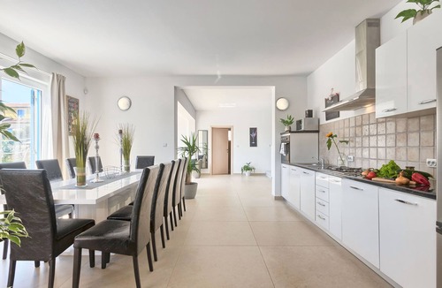 Muzini House | Villa 1520 by Interhome