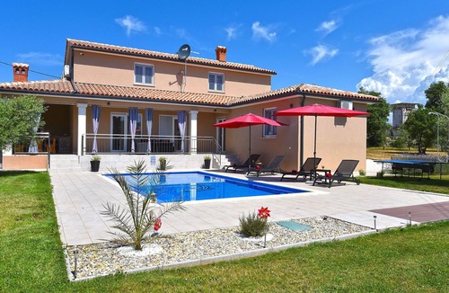 Divsici House | Villa 2105 by Interhome