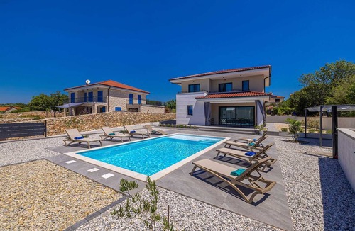 Pinezici Villa | Villa ADRIA MOMENTS with private pool