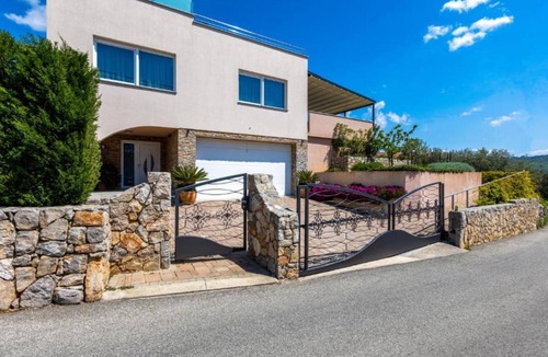 Kornic Villa | Villa Antonia - FourBedroom Villa With Sauna and jacuzzi