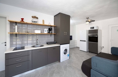 Supetar House | Villa Baras garden - house with pool