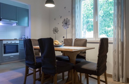 Dubravka House | "Villa Betty" mit Terrasse by Interhome