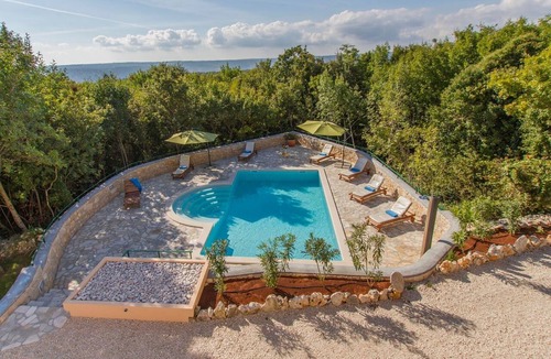 Stanisovi House | Villa Biljana, mit Zugang zu zwei Gemeinschaftspools by Interhome