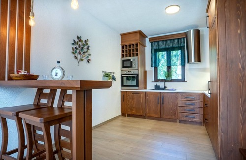 Brusane Villa | Villa Brusiana with covered heated pool