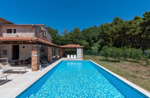 Markovac Villa | Villa Caffe La Parenzana in Visnjan for rent