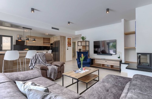 Tar-Vabriga House | Villa Calira by Interhome