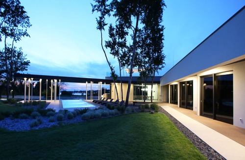Dajla Villa | Villa Calvia Crispinilla by Villas Guide