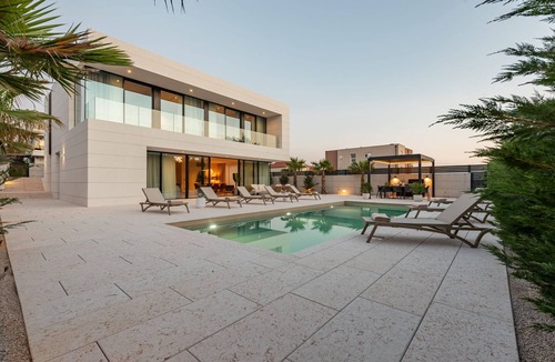 Pakostane Villa | Villa Carrara ZadarVillas