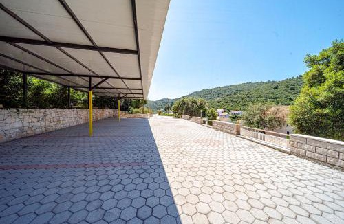 Zrnovo Apartment | Villa Castello