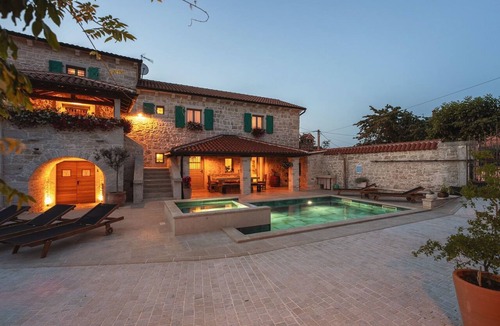 Selina House | Villa Caterina by Interhome