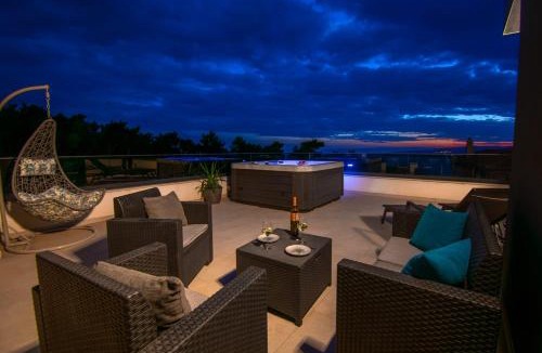 Bast Villa | Villa Cipa