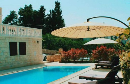 Sutivan Villa | Villa Clementine with pool, sea view, big group, near sea, pet friendly, bbq, family, quite area