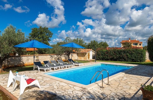 Gajana Villa | Villa Colomba by Villas Guide