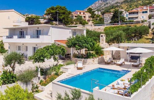 Stanici Villa | Villa Dasianda - only 90 m from the beach, private 30msq heated pool